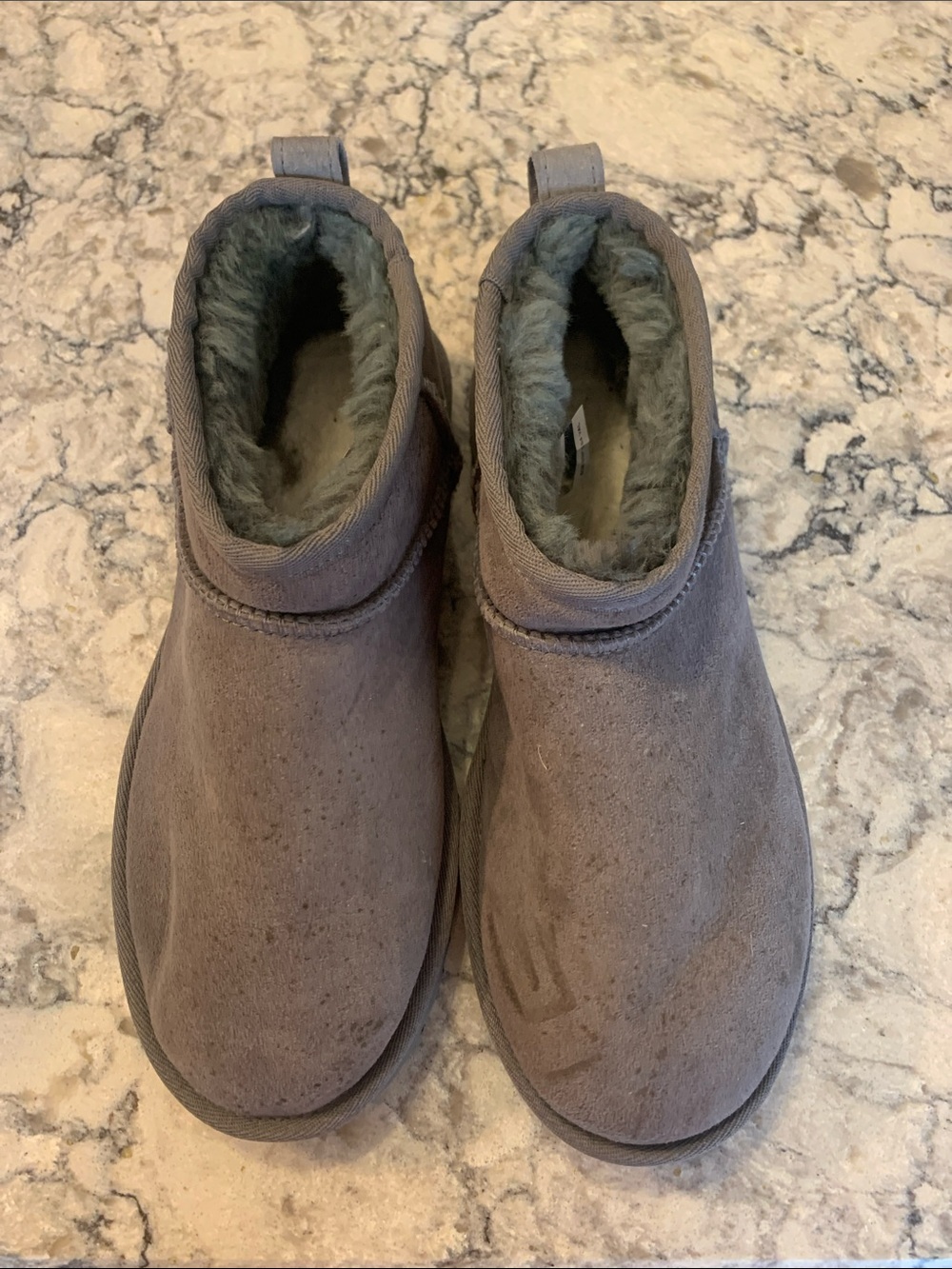 UGG Women's Short Suede Ankle Booties - Gray